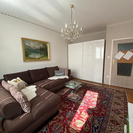 B&B Auszeit; Gaestehaus & Mehr Kollersdorf