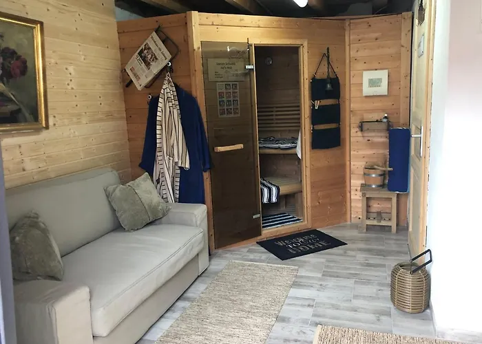 Bed & Breakfast Auszeit; Gaestehaus & Mehr 3*